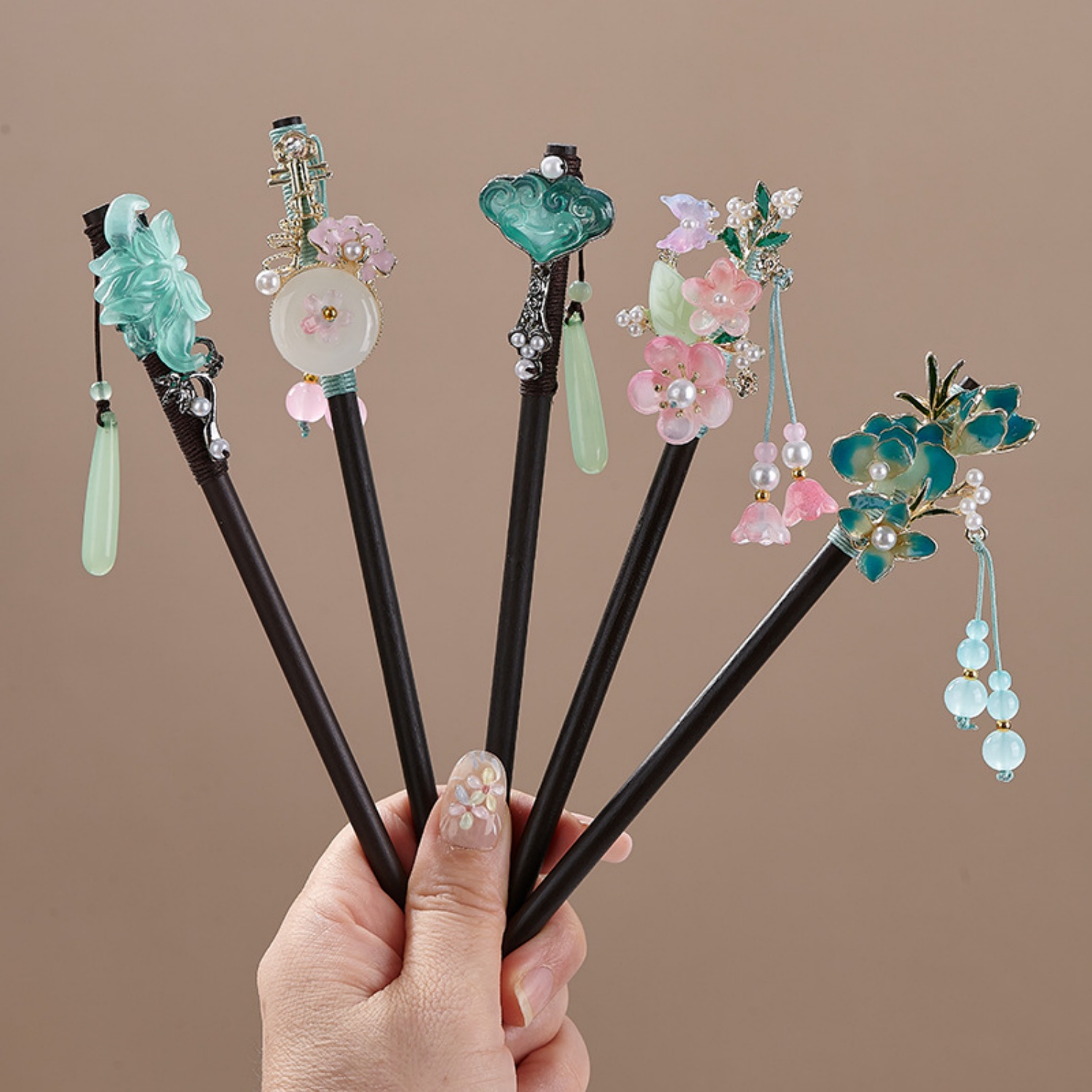 Hanbok Hair Pin - 여성을위한 빈티지 꽃 머리핀 우아한 나무