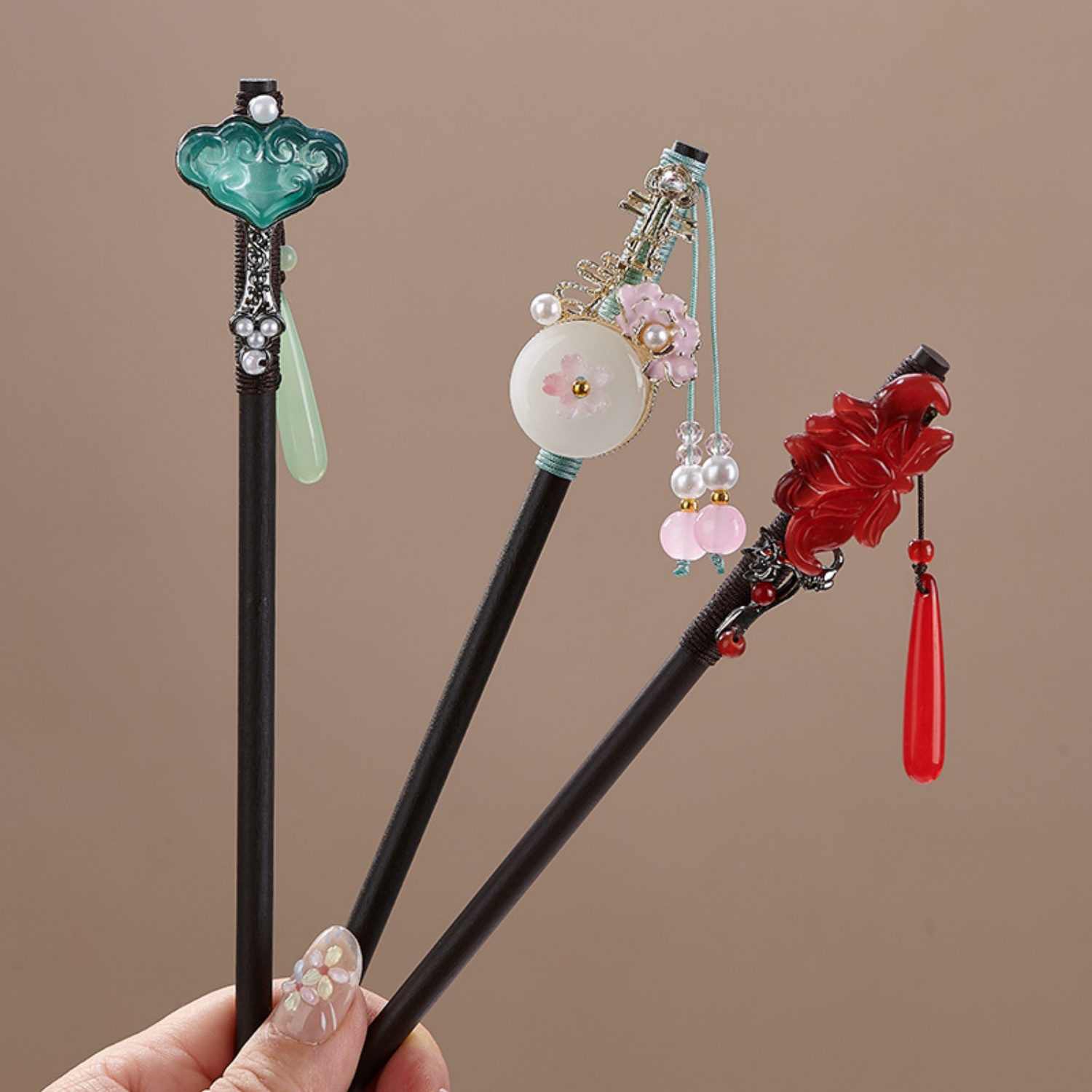 여성을위한 빈티지 꽃 머리핀 우아한 나무 꽃 머리 스틱 - Hanbok Hair Pin 리뷰 및 가격
